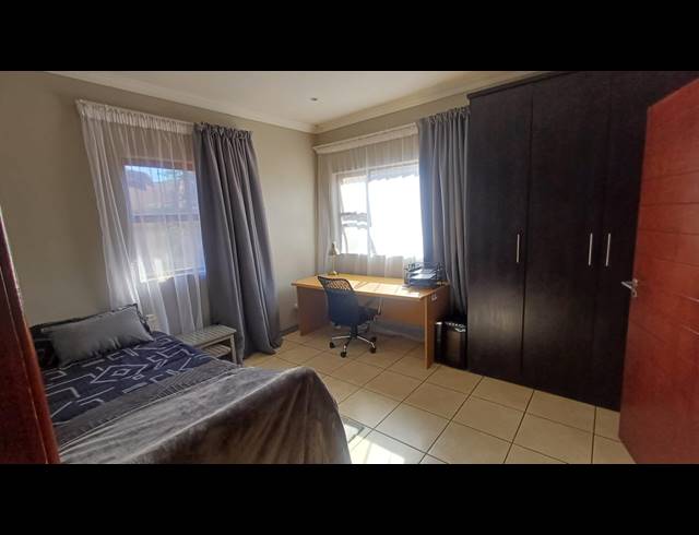 3 BEDROOM DUPLEX FOR SALE IN PRETORIUSPARK